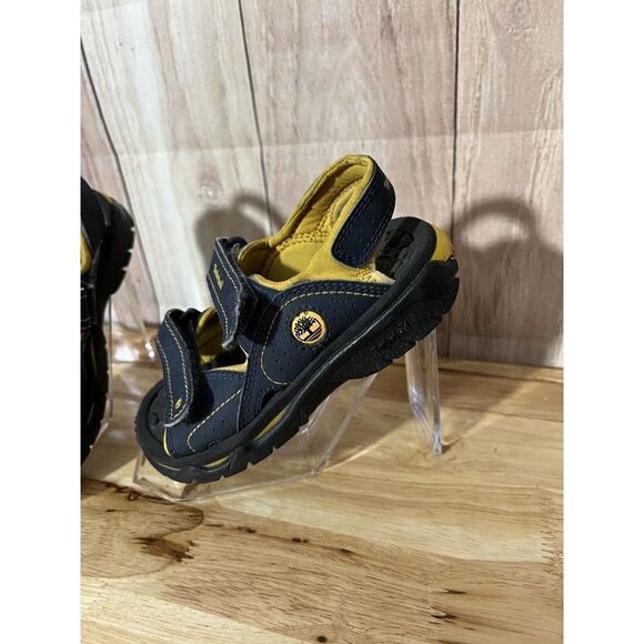 TIMBERLAND BOYS GIRLS SZ 10 SANDALS Y - Picture 3 of 8